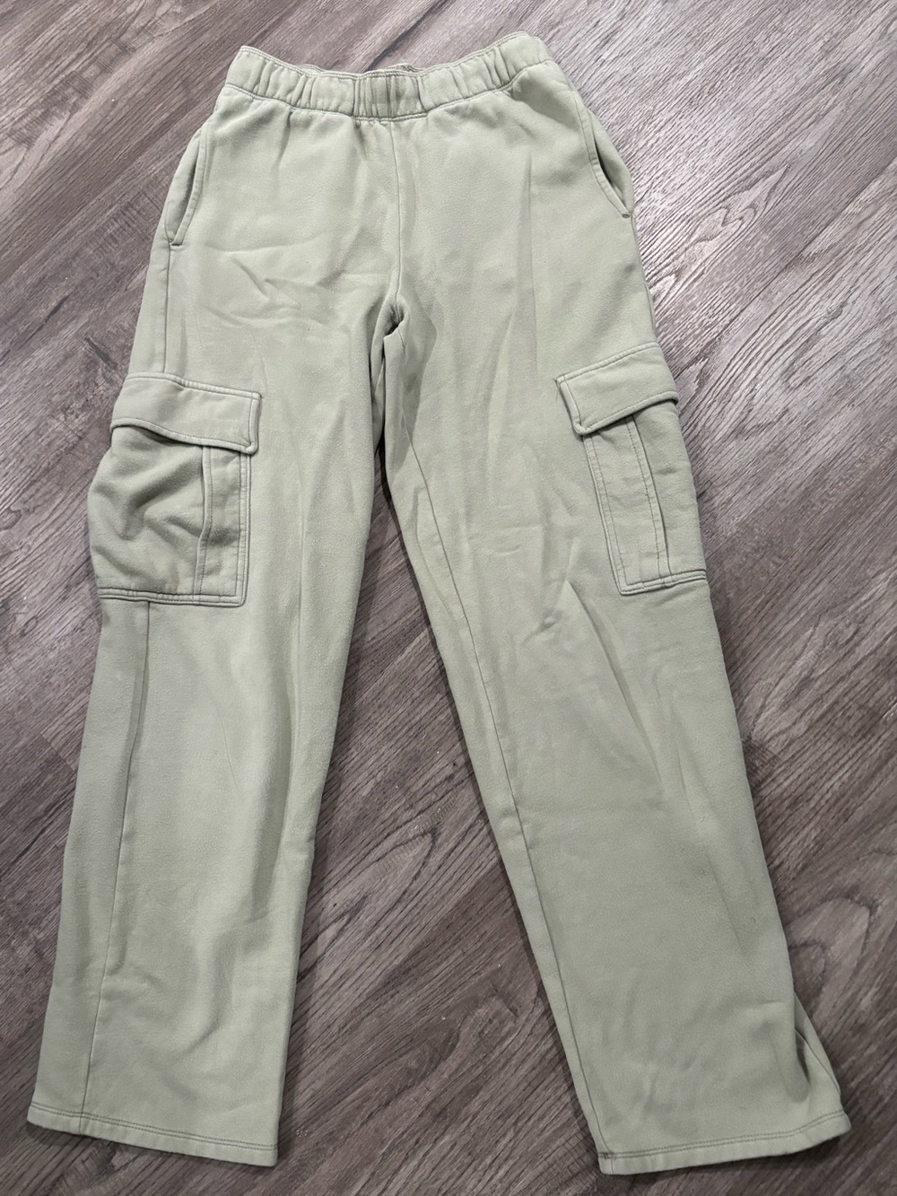American Eagle Outfitters Light Sage Green Cargo Sweatpants